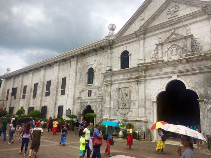 セブの定番観光スポット フィリピンでもっとも古い教会と要塞に行ってみた Ryo英会話ジム